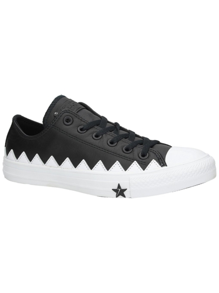 Converse Chuck Taylor All Star Mission-V Sneakers zwart