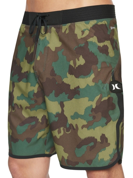 Hurley Phantom HW Max Woodland 18" Boardshorts groen