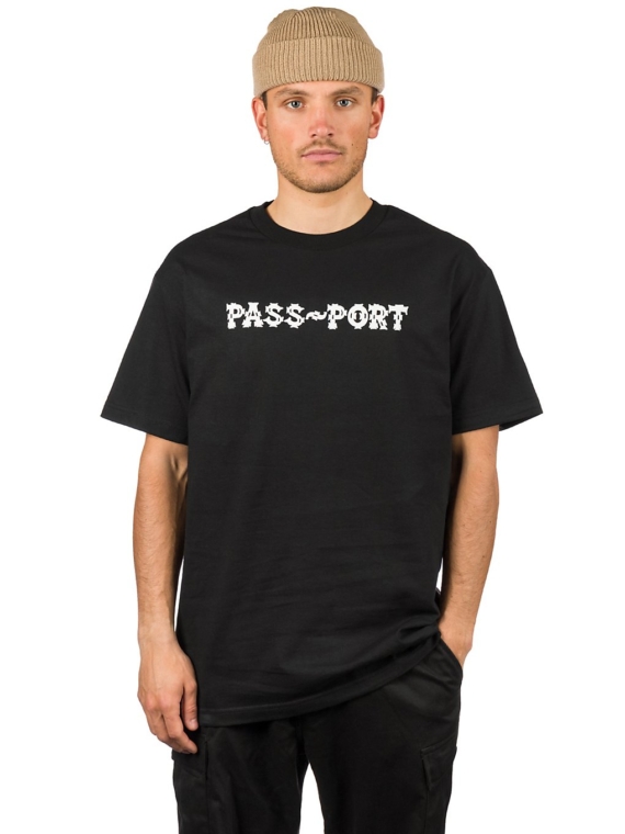 Pass Port Barbs T-Shirt zwart