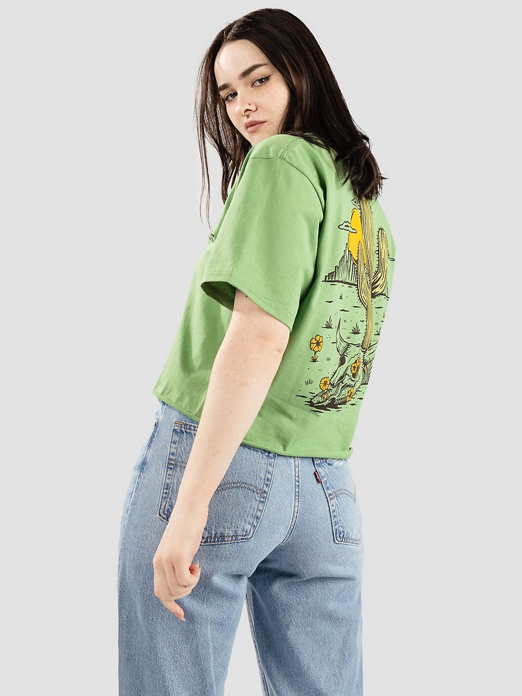 Dravus Wild Winds Dill Pickle Cropped T-Shirt groen