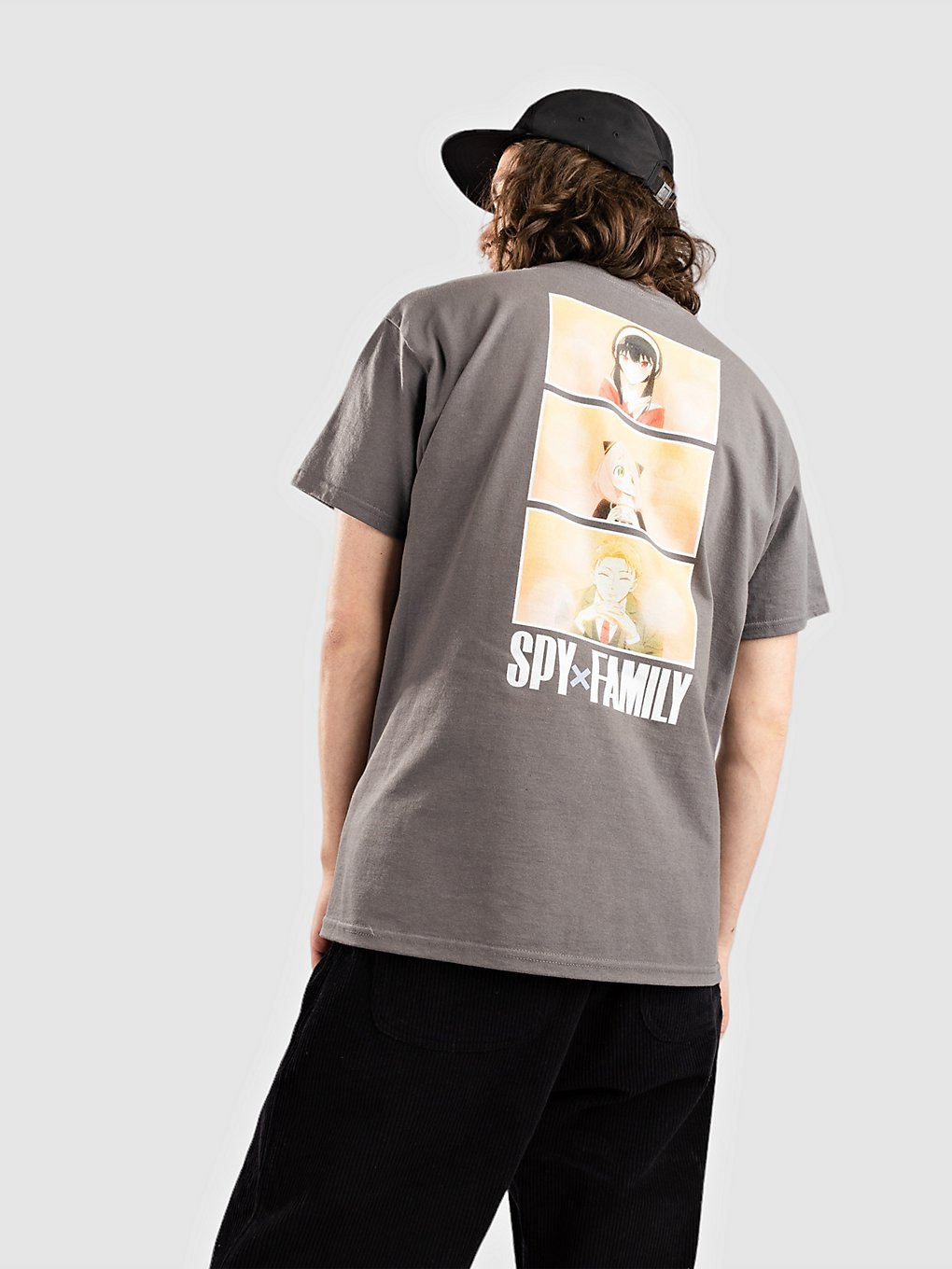 Episode X Spy Family The T-Shirt zwart