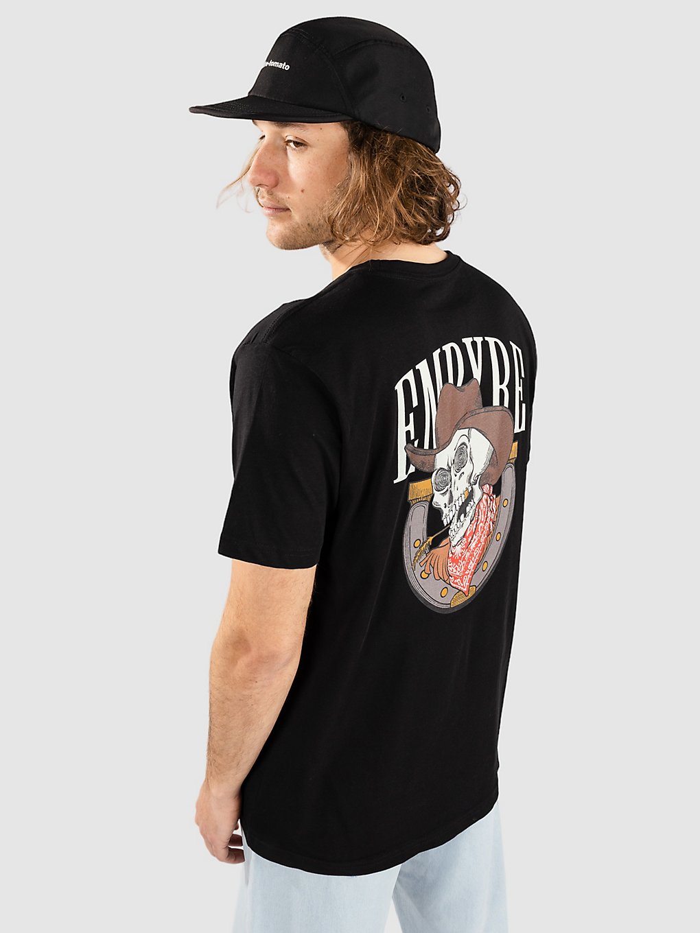 Empyre Round Em Up T-Shirt zwart