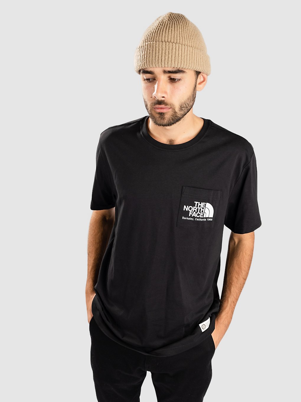 THE NORTH FACE Berkeley California Pocket T-Shirt grijs