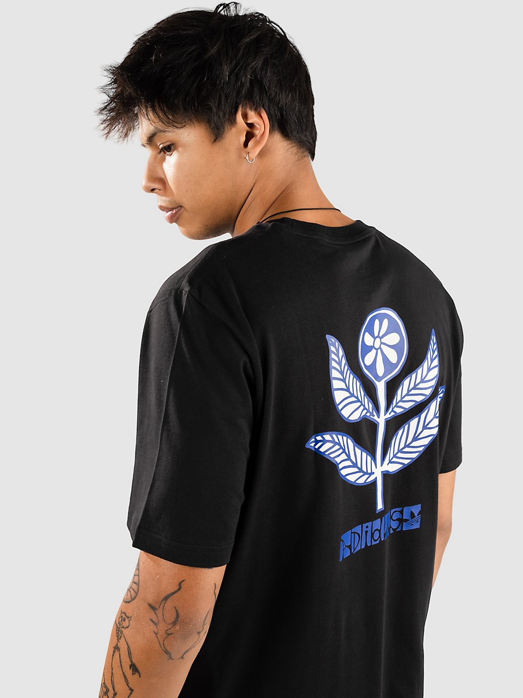 adidas Skateboarding Liisa G T-Shirt zwart