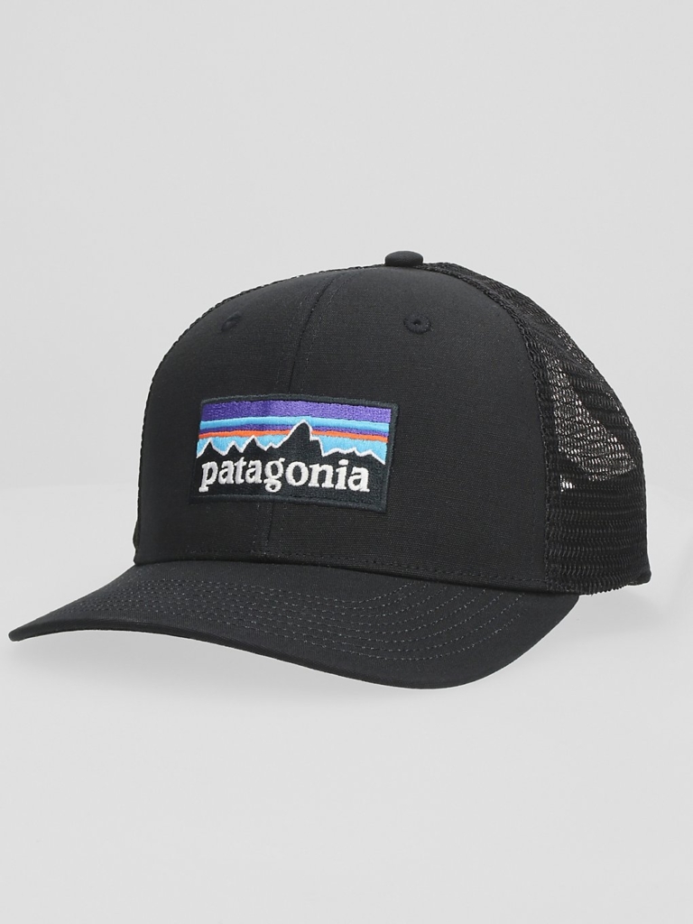 Patagonia P-6 Logo Trucker Cap Zwart