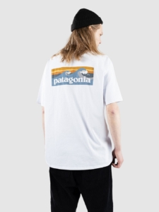 Patagonia Boardshort Logo Pocket Responsibili T-Shirt Wit