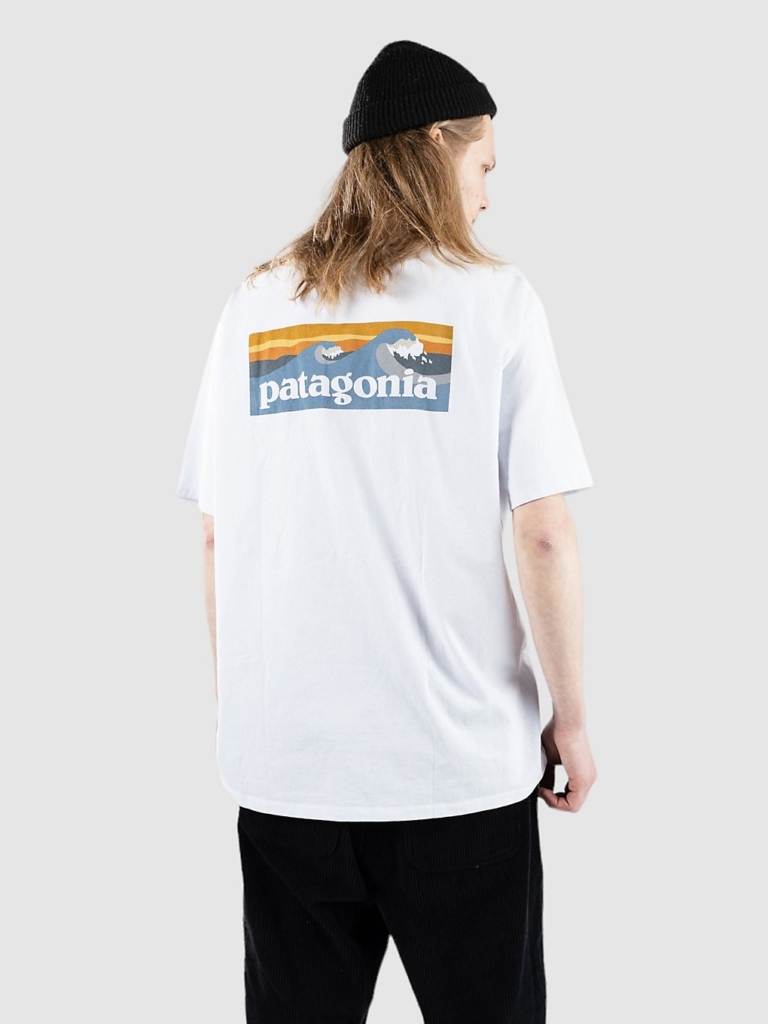 Patagonia Boardshort Logo Pocket Responsibili T-Shirt Wit