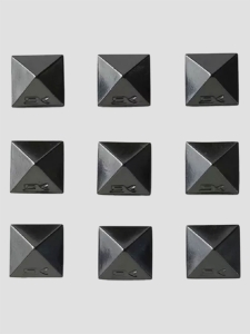 Dakine Pyramid Studs Stomp Pad Zwart