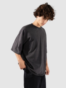 Ninth Hall Fundamental T-Shirt Zwart