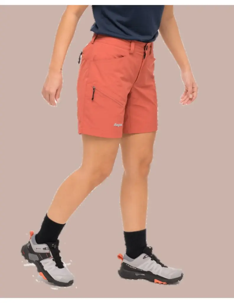 Bergans Vaagaa Light Softshell Shorts Women (Maat – 36, Kleur – )