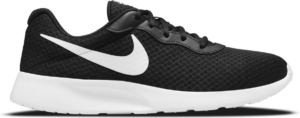 Nike Tanjun Heren Sneakers Zwart