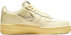 Nike Sneakers Dames Geel