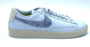 W Nike Blazer Low SE Sneakers Unisex Blauw