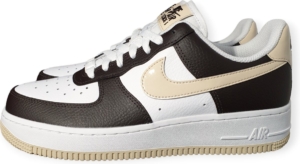 Nike Nike Air Force 1 Low ’07 Velvet Sneakers Unisex 101 Bruin