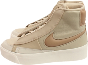 Nike sneakers Beige