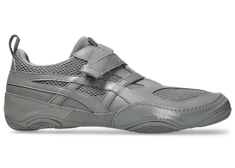 ASICS Hyper Taping Issey Miyake Grijs