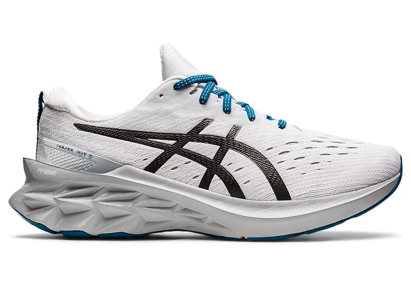 ASICS Novablast 2 Zwart