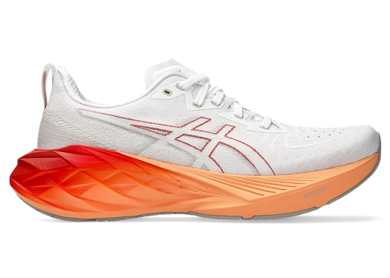ASICS Novablast 4 Moonrock Wit