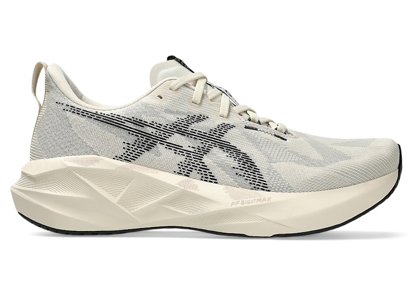 ASICS Novablast 5 Oatmeal Zwart