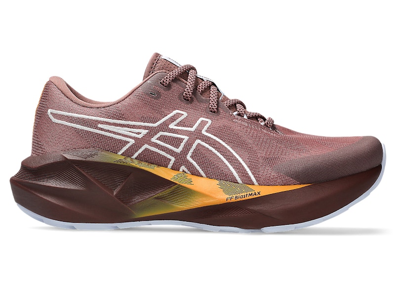ASICS Novablast 5 TR Nature Bathing Rubble Rood