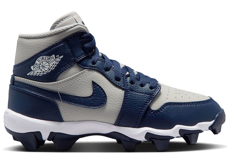 Jordan 1 Mid Cleat Georgetown Marineblauw