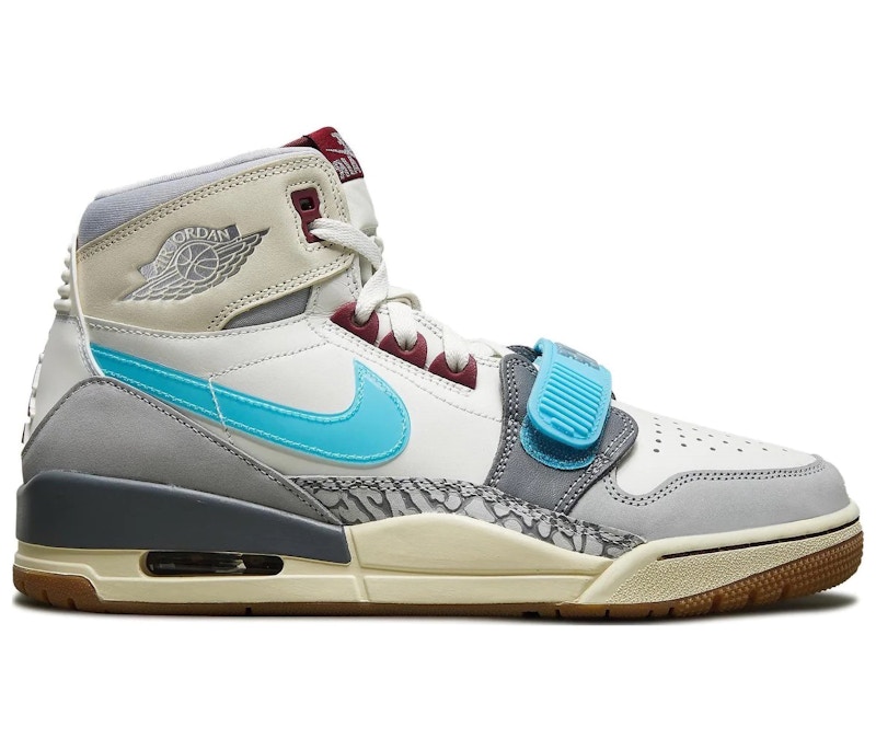 Jordan Legacy 312 Exploration Unit Blauw