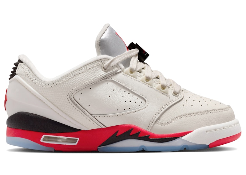 Jordan Sixty Plus Low Fire Zilver