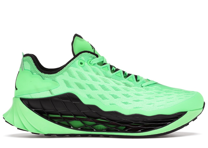 Jordan Zoom Trunner Ultimate Rage Zwart