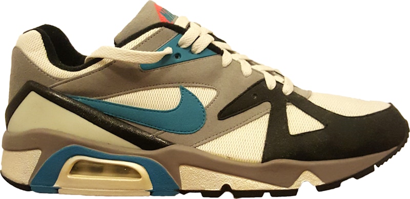 Nike Air Structure Triax 91 Metallic Summit Zwart