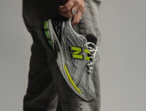 New Balance 1906R light metallic alkaline