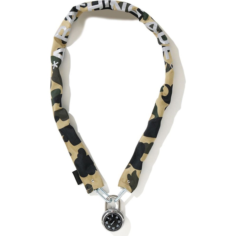 BAPE 1st Camo Chain Lock Geel