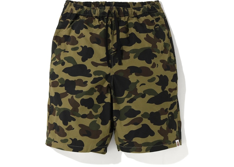 BAPE 1st Camo Drawstring Shorts Groen