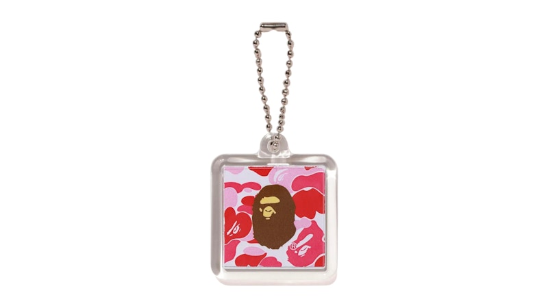 BAPE ABC Camo Keychain Roze