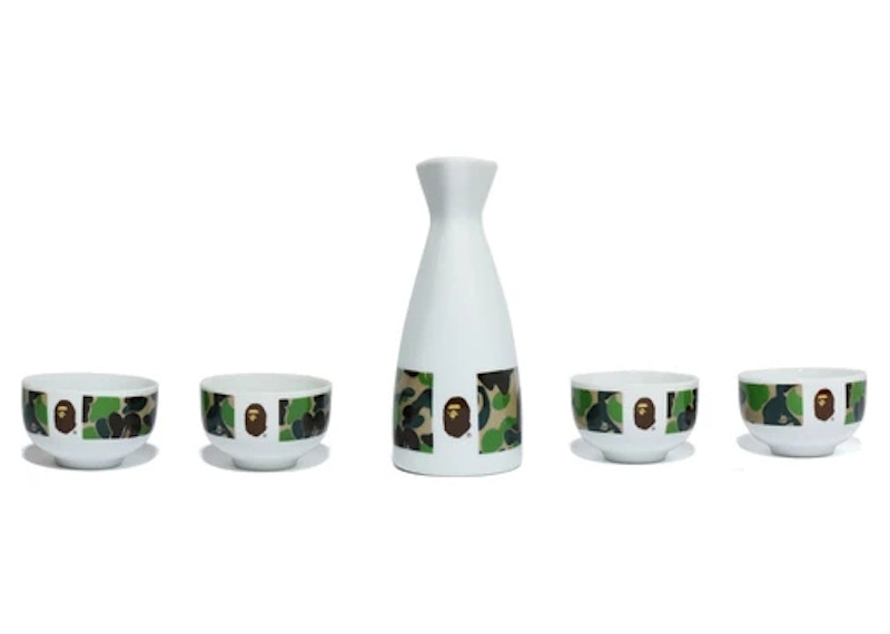 BAPE ABC Camo Sake Set Groen