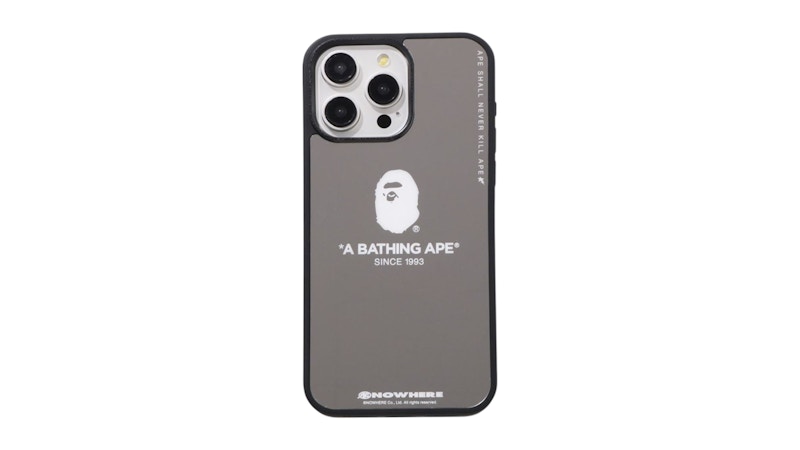 BAPE Mirror iPhone 15 Pro Max Case Zilver