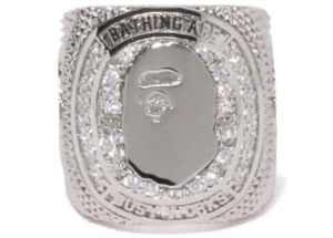 BAPE Rhinestone College Ring Zilver