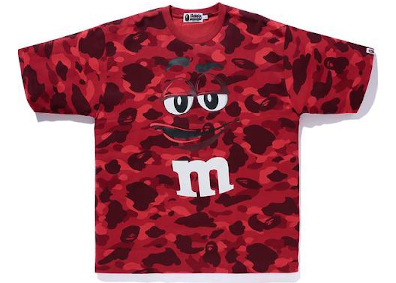 BAPE x M&M’ Color Camo Relaxed Tee Rood