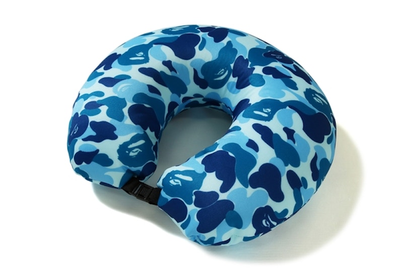 BAPE ABC 2Way Neck Pillow Blauw