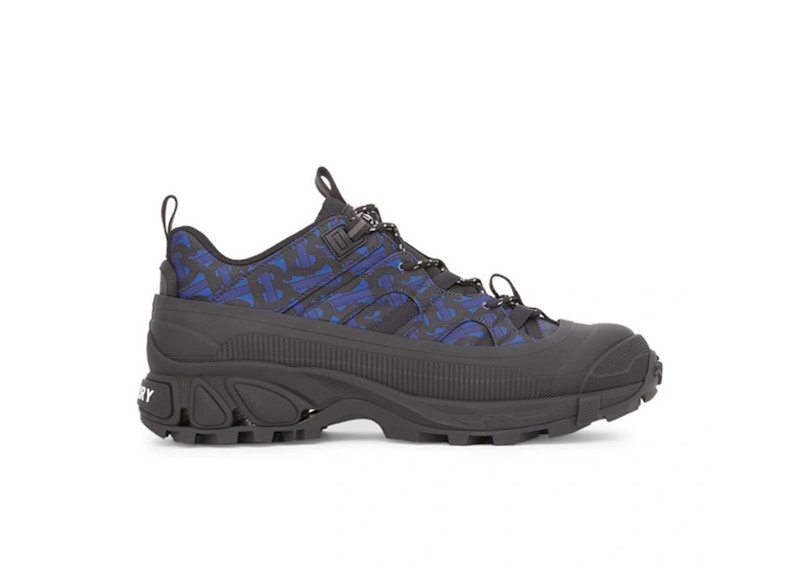 Burberry Arthur Monogram Deep Royal Multicolor