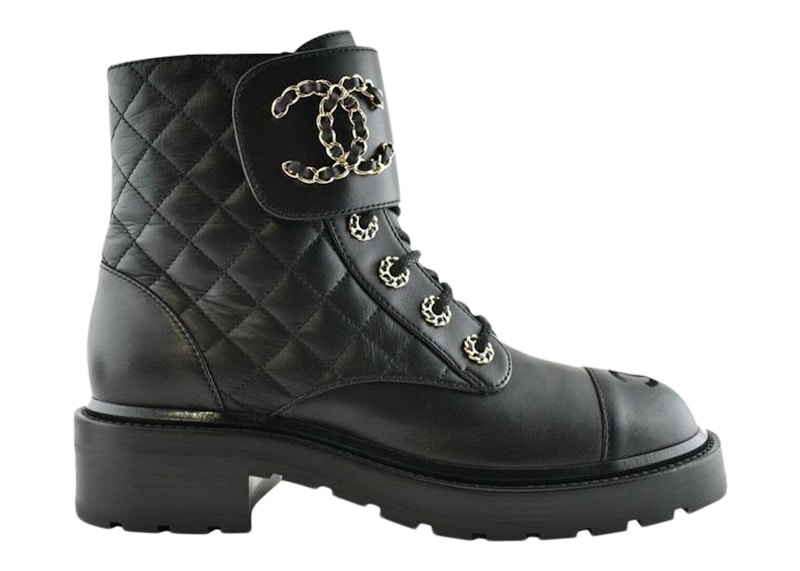 Chanel Quilted Combat Boot Leather Zwart