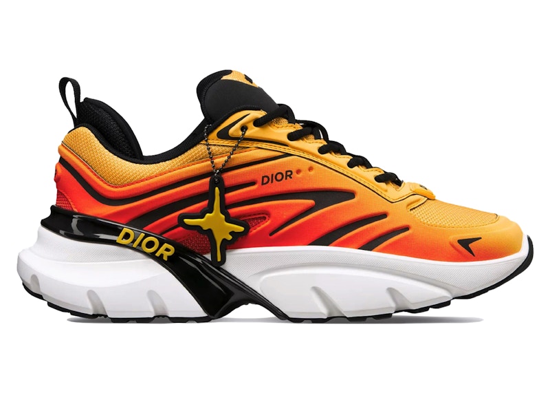 Dior B44 Blade Lewis Hamilton Gradient Oranje