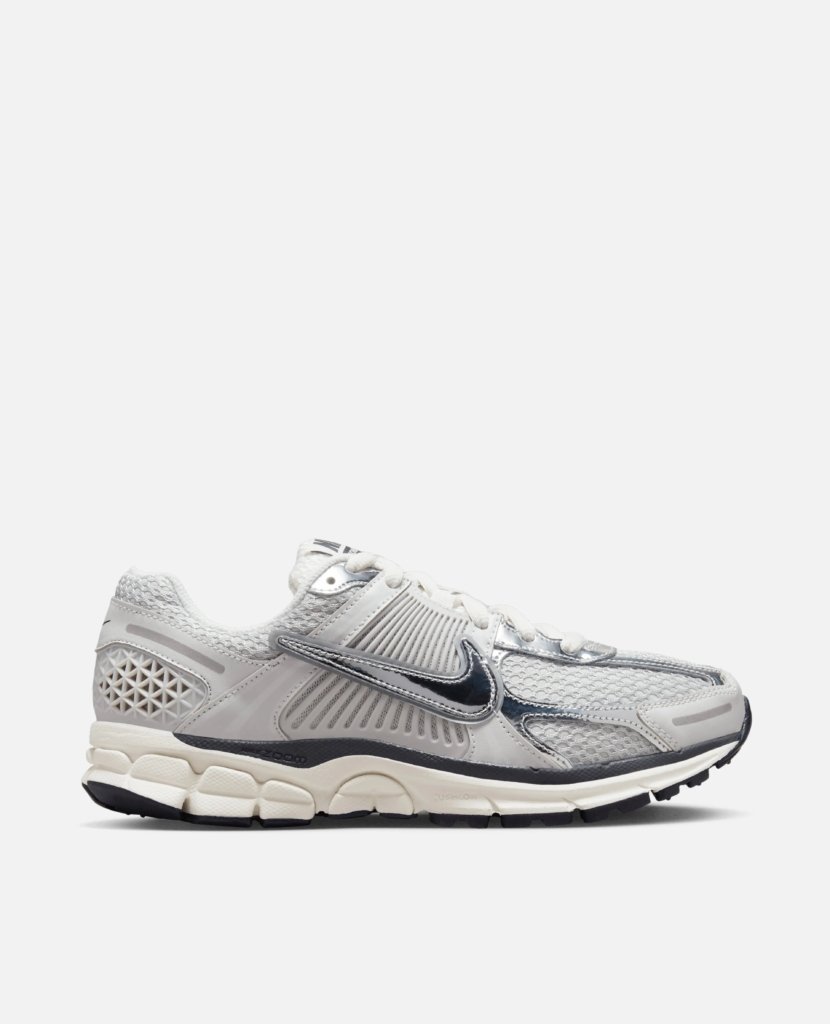 WMNS Nike Zoom Vomero 5