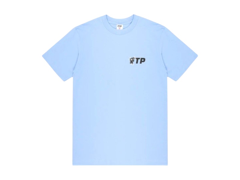 FTP x Famous Logo Tee Sky Blauw