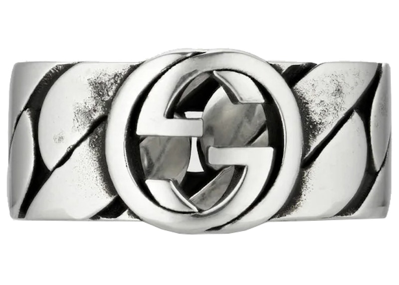 Gucci Ring With Interlocking G Metal Zilver