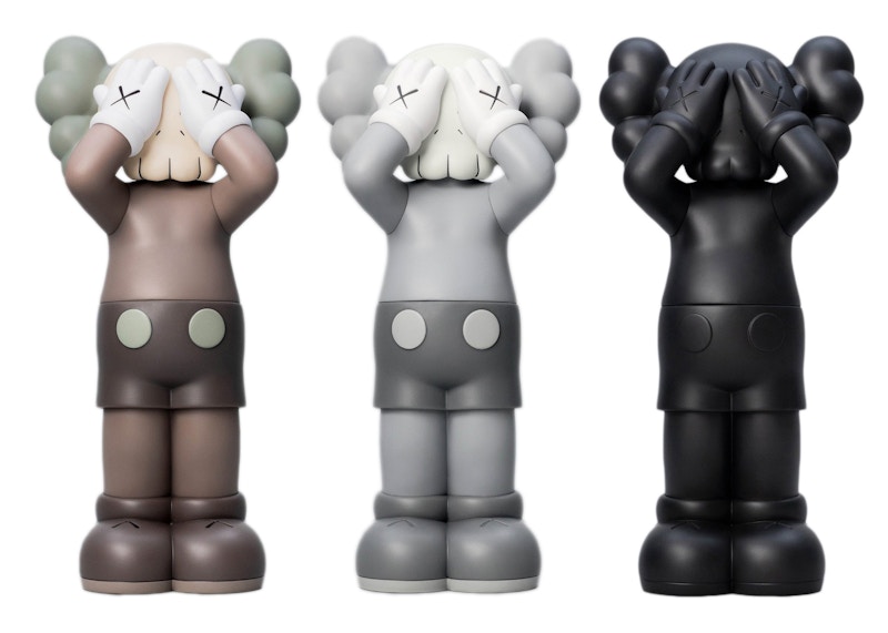 KAWS Holiday UK Vinyl Figure / Set