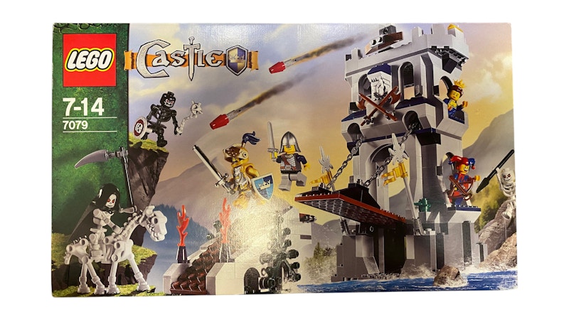 LEGO Castle Drawbridge Defense Set 7079