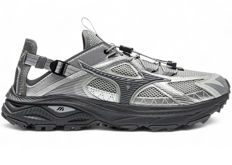 Mizuno Racer Trail SE Zilver