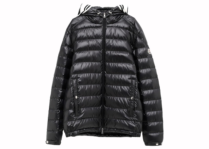 Moncler Cornour Short Down Jacket 50b
