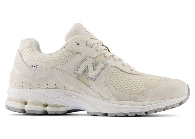 New Balance 2002R Bone Beige