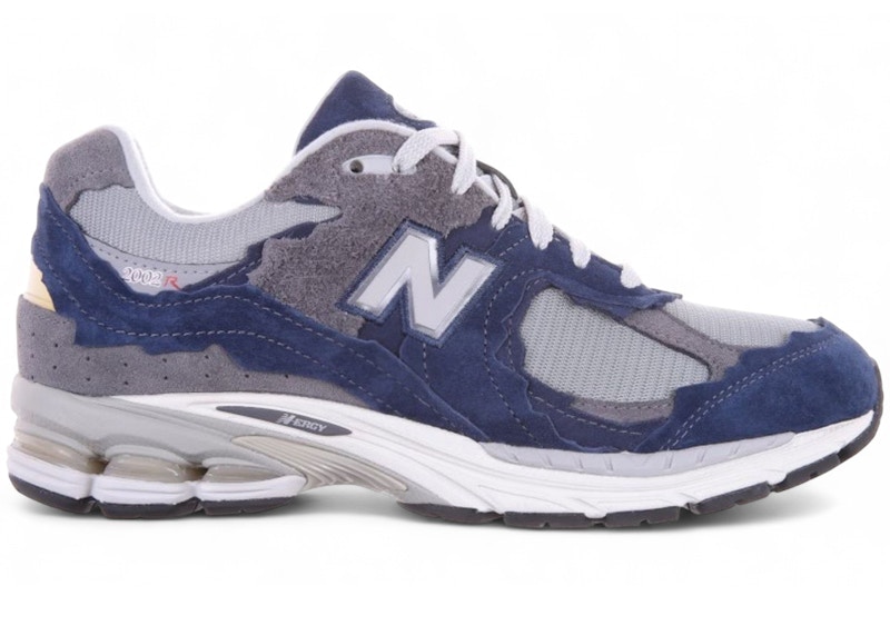 New Balance 2002R Protection Pack Raincloud Marineblauw
